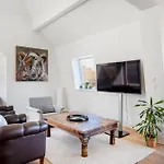 Les Murmures Des Toits - Hypercentre - Garage Prive شقة