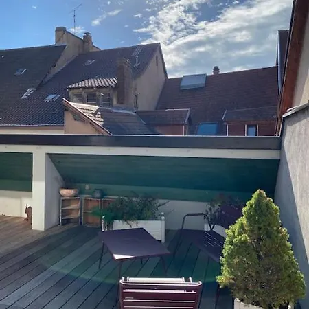 Les Murmures Des Toits - Hypercentre - Garage Prive Apartment
