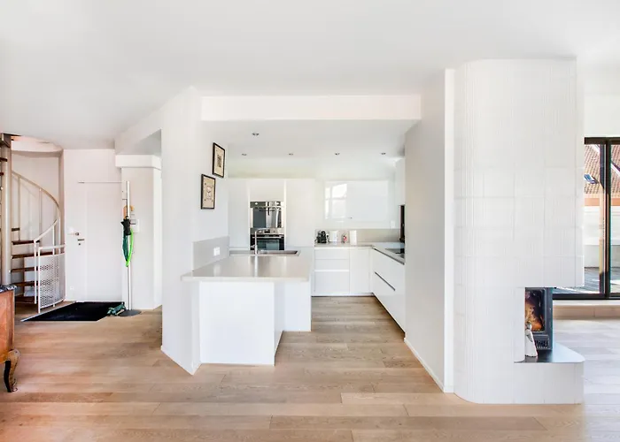 Appartement Les Murmures Des Toits - Hypercentre - Garage Prive